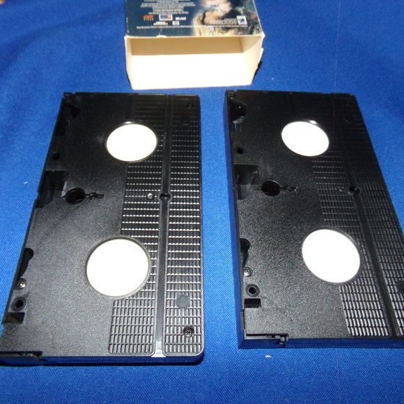 Vintage PBS Mobile Masterpiece Theatre Moll Flanders 2 VHS Video Tape Movie Set - Picture 12 of 12